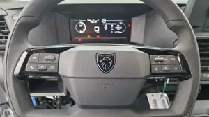 Peugeot Expert Tepee Bild 11