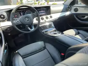 Mercedes E200 Klasse Limousine Avangarde Bild 3