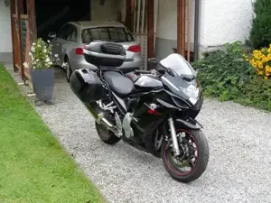 Motorrad Suzuki GSX 650 Bild 2