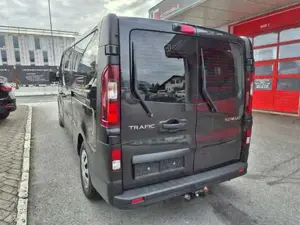 Renault Trafic Bild 6