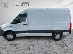 Mercedes-Benz eSprinter 320 Kasten PRO Hochdach Standard Navi Bild 3