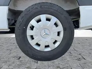 Mercedes-Benz eSprinter 320 Kasten PRO Hochdach Standard Navi Bild 11