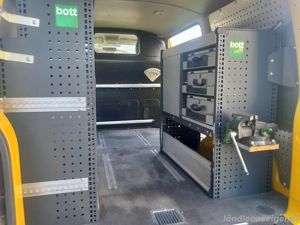 Fahrzeugeinrichtung von Bott