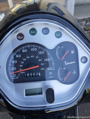 Vespa 300  Bild 3