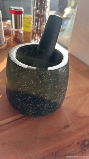 Schwerer Mörser & Stößel aus Stein Bild 2