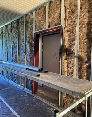 Jetzt einfach melden!! Trockenbau, Malerarbeiten, Verputzarbeiten.