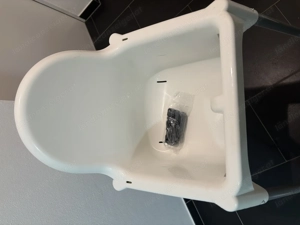 Kinderstuhl mit Sitzgurt