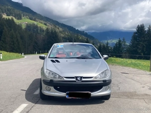 Peugeot 206 CC   Cabrio mit Hardtop, gepflegt & unfallfrei Bild 2