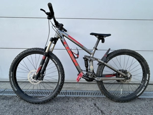 TREK Fuel EX5 Trail-Fully-Bike