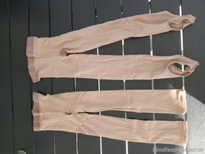 Eiskunstlaufsachen Body und 2 Strumpfhosen Bild 3