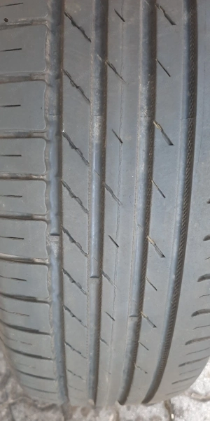 Sommerreifen auf Alufelgen Bild 2