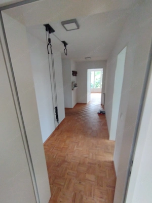 Helle 2 Zimmer Wohnung in guter Lage  Bild 6