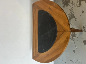 Tisch halbrund  Bild 2