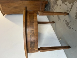 Tisch halbrund  Bild 3