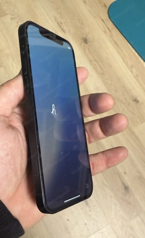 iPhone 12 (128 GB) Schwarz Top Zustand, Erstbesitz, gepflegt, Originalverpackung, Akku > 77 % Bild 5