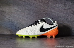 Nike Tiempo 