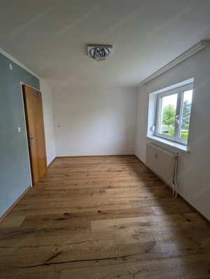 Provisionsfreie grenz- und zentrumsnahe 3-Zimmer-Wohnung in Feldkirch mit Garage Bild 2