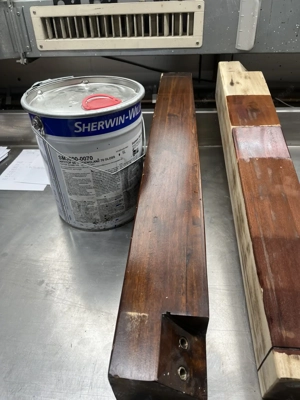 Sehr stabiler Esszimmer Tisch