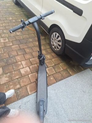 ninebot e2 pro Bild 3