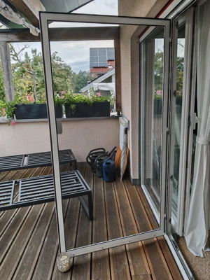 Hochwertige neue NEHER - Insektenschutztüre komplett mit Rahmen