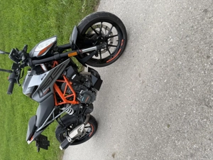Ktm Duke 125 Bild 7