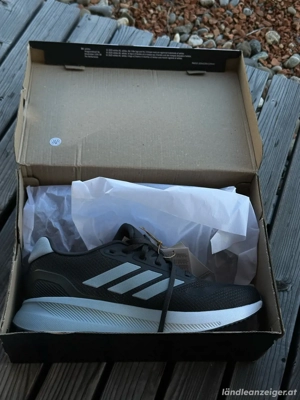Neu Adidas Sportschuhe Bild 2