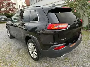 Jeep Cherokee Bild 5