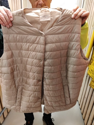 Damen Jacke mit Innenjacke und Kapuze gr. 50 ein Damen Gilet gr 50 Bild 2