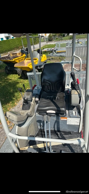 Bagger Minibagger Takeuchi TB216  Bild 9