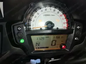 Verkaufe Kawasaki Versys 650 mit Top Case. Bild 7