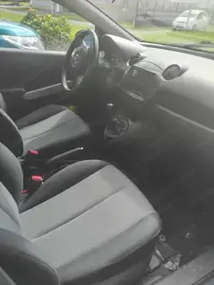 Mazda Mazda2 1,3i CE Pro Limousine Bild 8