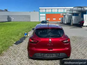 Renault Clio 1.2 bj 2017 Bild 3