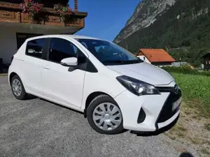 Toyota Yaris Bild 2