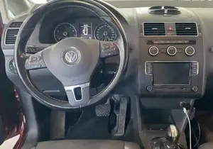 VW Touran Life 1,4 TSI DSG (Automatik) Bild 9