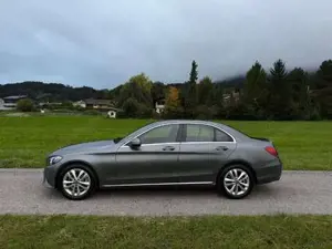 Mercedes-Benz C 180 Bild 3