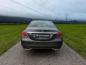 Mercedes-Benz C 180 Bild 7