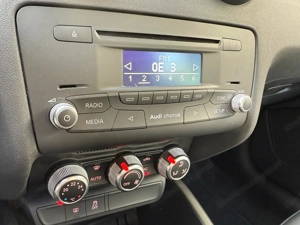 Audi A1 Sportback (Pickerl & Steuerkette neu) Bild 7