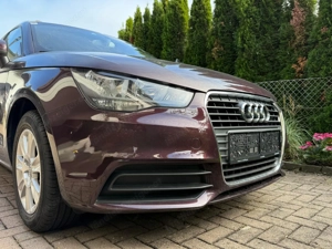 Audi A1 Sportback (Pickerl & Steuerkette neu) Bild 3