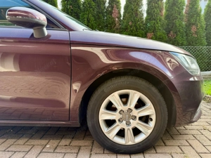 Audi A1 Sportback (Pickerl & Steuerkette neu) Bild 5