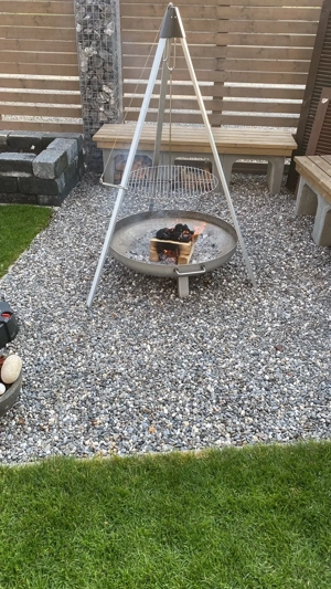 Feuerschale 80 cm aus Edelstahl und Sitzgruppe Bild 2