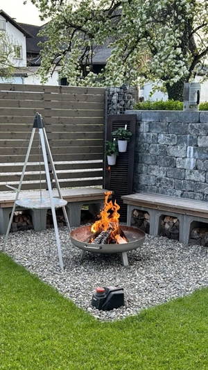 Feuerschale 80 cm aus Edelstahl und Sitzgruppe Bild 4