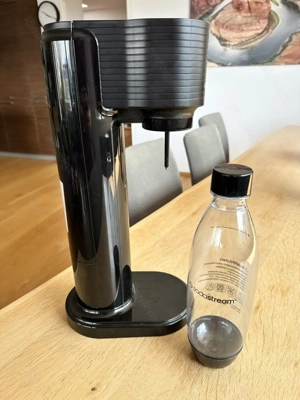 SodaStream Wassersprudler mit Kunststoffflasche Bild 3