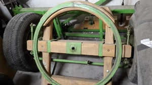 Holztransport Anhänger Pferdewagen Bild 2