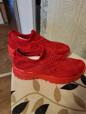 Schuhe rot Gr. 42 Bild 2