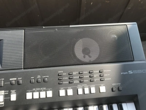 Yamaha Genos 1   Professionelles Entertainer-Keyboard der Spitzenklasse Bild 2
