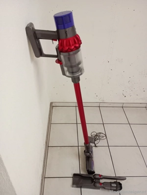 Dyson V - 10