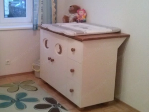 Zeitlos schönes (Baby-)Kinderzimmer inkl. (Gitter-)Bett aus Massivholz - Komplettset Bild 4