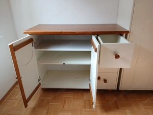 Zeitlos schönes (Baby-)Kinderzimmer inkl. (Gitter-)Bett aus Massivholz - Komplettset Bild 2