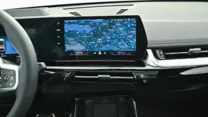 BMW X1 xDrive23d M Sportpaket // Head-Up Display // DAB-Tuner Bild 10