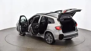 BMW X1 xDrive23d M Sportpaket // Head-Up Display // DAB-Tuner Bild 8